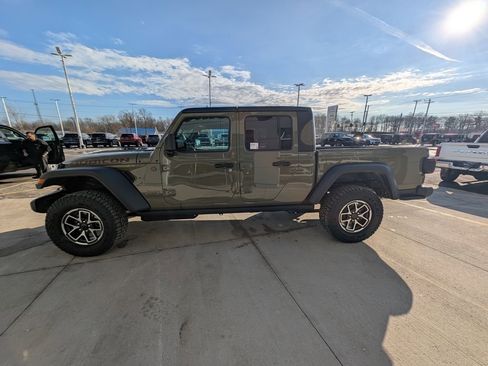 New 2026 Jeep Gladiator Rubicon w/ Steel Power Dome Hood Package image 9