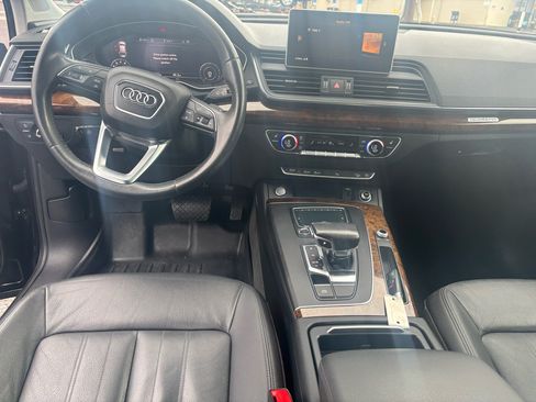 Used 2018 Audi Q5 2.0T Premium Plus w/ Premium Plus Package image 12