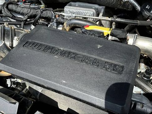 Used 2022 Chevrolet Silverado 2500 LT w/ Convenience Package AWD/4WD image 35