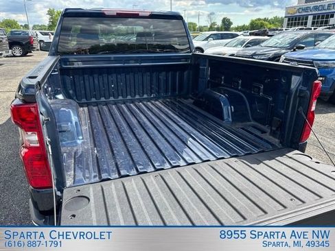 Used 2023 Chevrolet Silverado 1500 LT AWD/4WD image 34