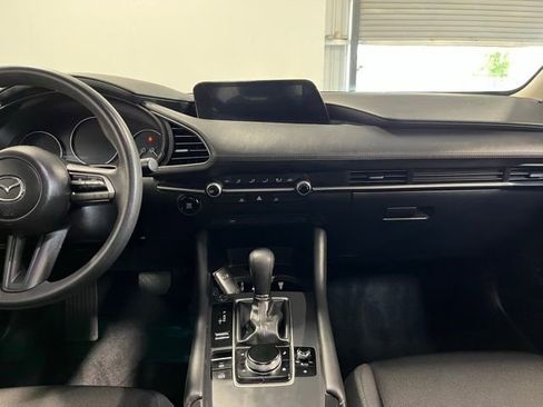 Used 2021 MAZDA MAZDA3 s FWD image 20