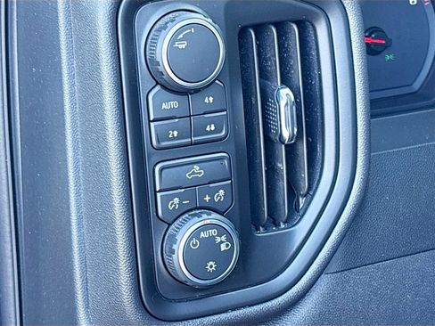 Used 2026 Chevrolet Silverado 1500 Custom Trail Boss AWD/4WD image 10