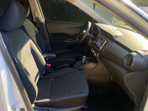 Used 2024 Nissan Kicks S FWD image 33