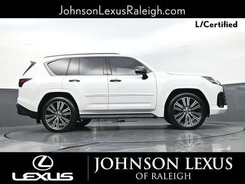 Certified 2025 Lexus LX 700h Luxury w/ Appearance Package AWD/4WD image 21