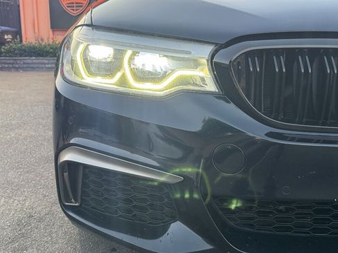 Used 2019 BMW M550i xDrive w/ Premium Package 2 AWD/4WD image 6