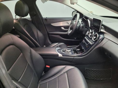 Used 2017 Mercedes-Benz C 300 Sedan image 21