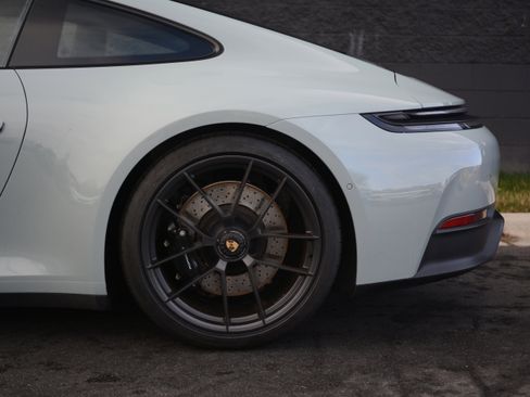 Certified 2025 Porsche 911 Carrera GTS image 34