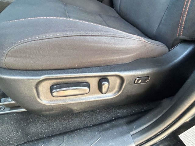 Used 2020 Toyota Tacoma TRD Off-Road AWD/4WD image 18