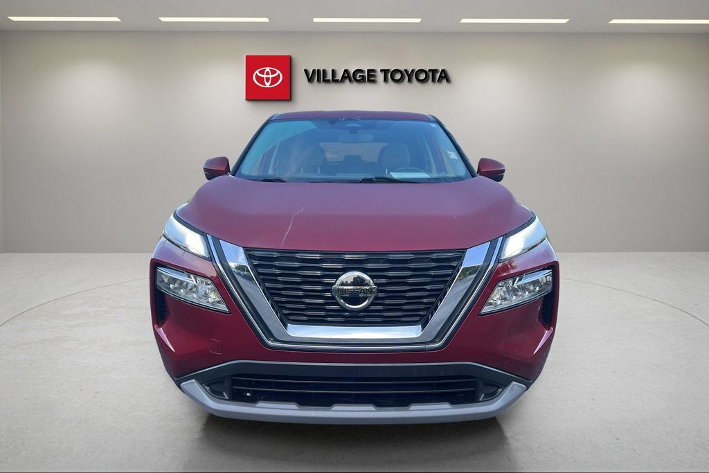 Used 2021 Nissan Rogue SV FWD image 8