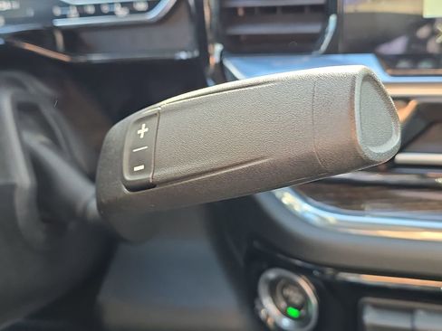 Certified 2024 GMC Sierra 2500 SLE w/ SLE Value Package; image 18