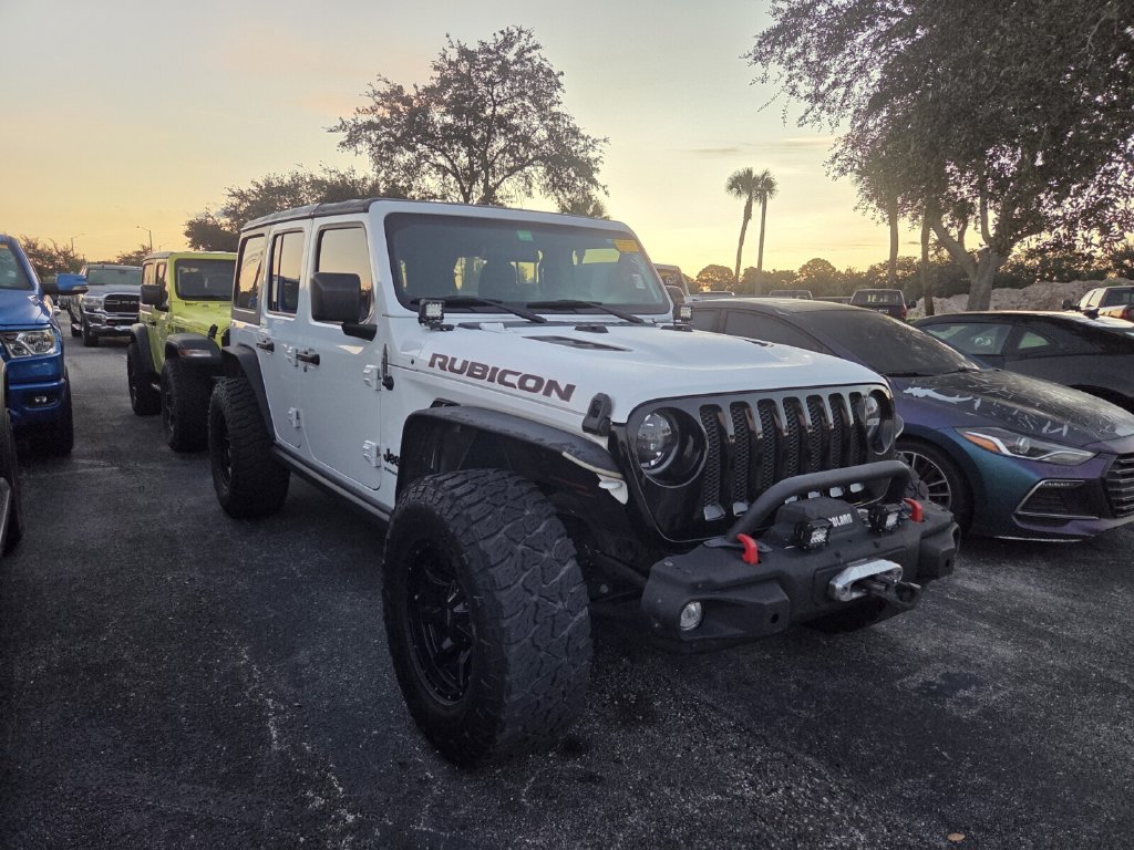 Used 2023 Jeep Wrangler Unlimited Sport AWD/4WD image 2