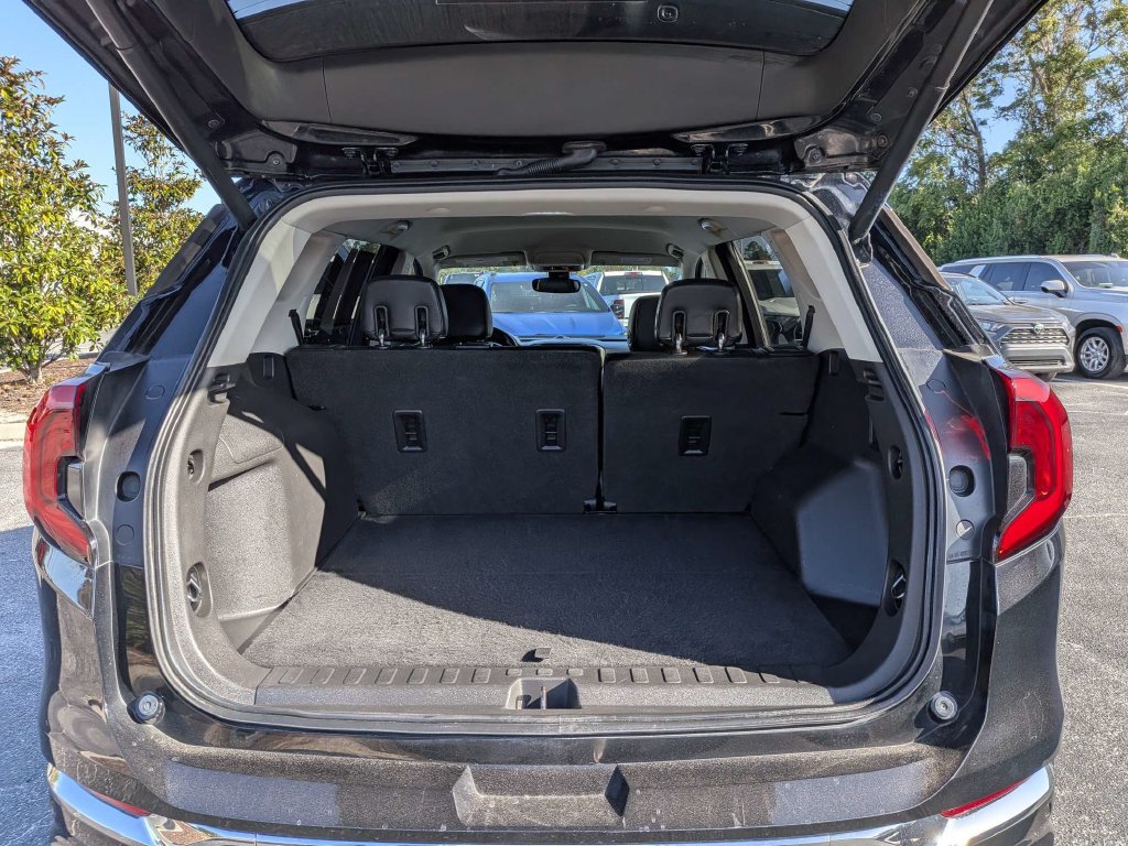 Used 2020 GMC Terrain Denali FWD image 11