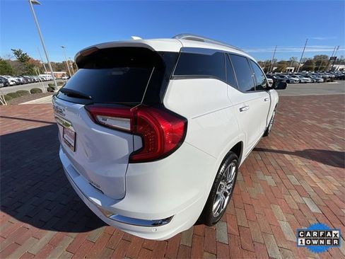 Used 2024 GMC Terrain Denali w/ Denali Premium Package image 36