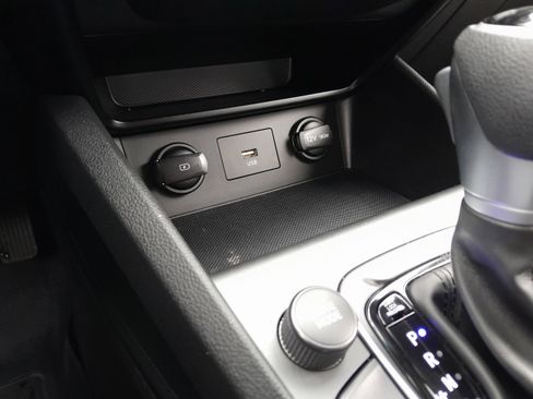 Used 2022 Hyundai Kona SE image 25