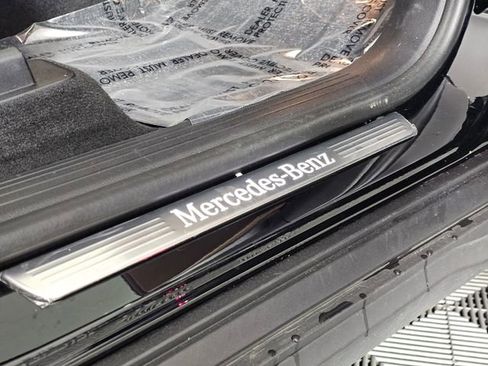 Used 2025 Mercedes-Benz GLS 450 4MATIC image 13