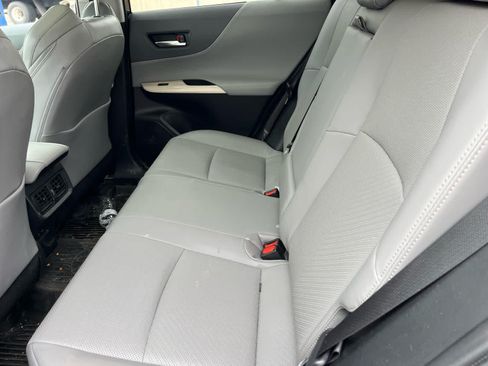 Used 2023 Toyota Venza Limited AWD/4WD image 7