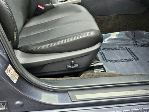 Used 2013 Subaru Legacy 3.6R Limited image 27