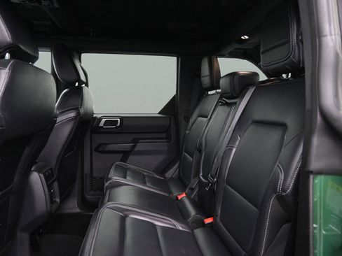 Used 2025 Ford Bronco Outer Banks image 34