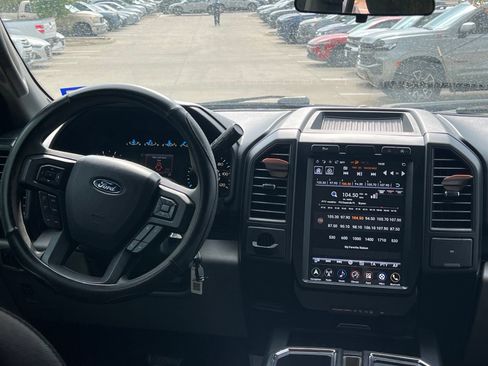 Used 2017 Ford F150 XL w/ Equipment Group 101A Mid RWD image 19