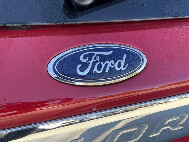 Used 2020 Ford Explorer XLT AWD/4WD image 11