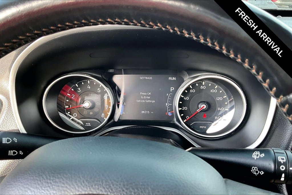 Used 2018 Jeep Compass Limited AWD/4WD image 14