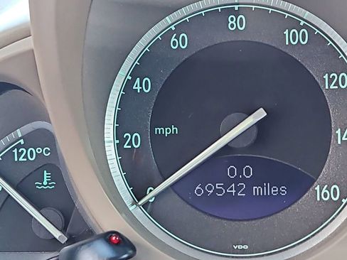 Used 2004 Mercedes-Benz SL 600 image 13