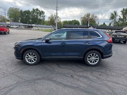 Used 2024 Honda CR-V EX image 4