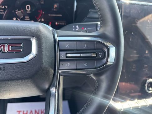 Certified 2024 GMC Acadia Elevation AWD/4WD image 20