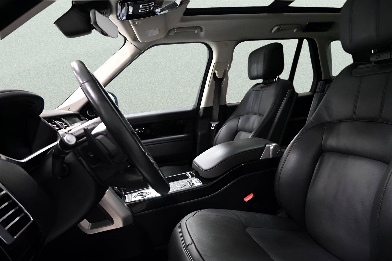 Used 2019 Land Rover Range Rover HSE AWD/4WD image 12
