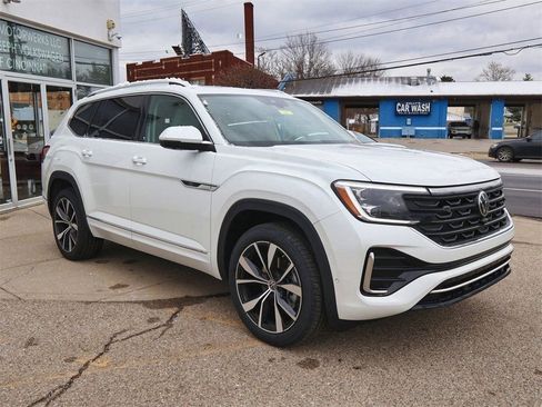 New 2026 Volkswagen Atlas SEL Premium R-Line image 7