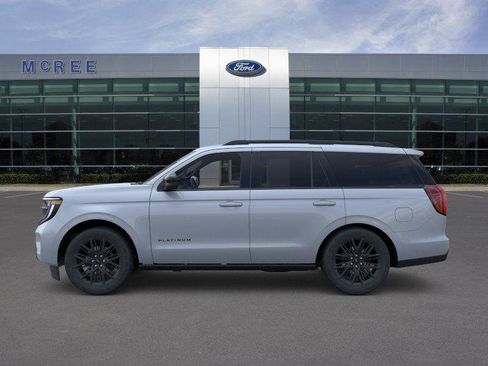 New 2026 Ford Expedition Platinum w/ Stealth Appearance Package AWD/4WD image 3