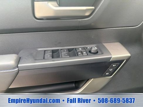 Used 2026 Toyota Tundra Platinum AWD/4WD image 28