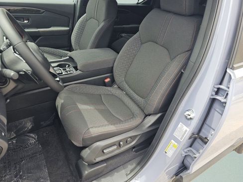 New 2026 Honda Pilot Sport image 6