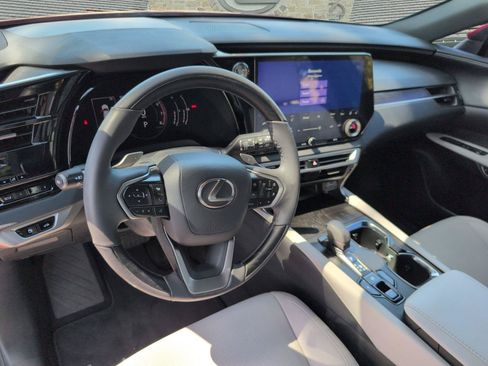 Certified 2024 Lexus RX 350 Premium w/ Accessory Package (Z1) FWD image 8