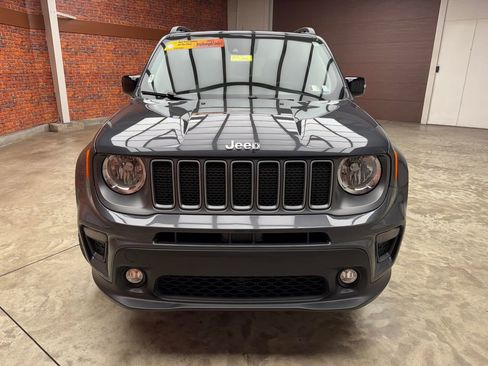 Used 2022 Jeep Renegade Limited AWD/4WD image 7