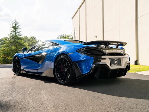 Used 2019 McLaren 600LT RWD image 8