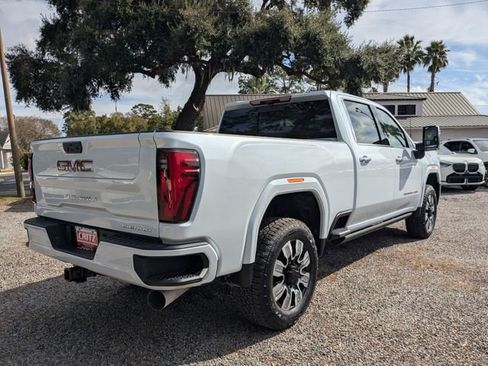 New 2026 GMC Sierra 2500 Denali w/ Denali Reserve Package image 5