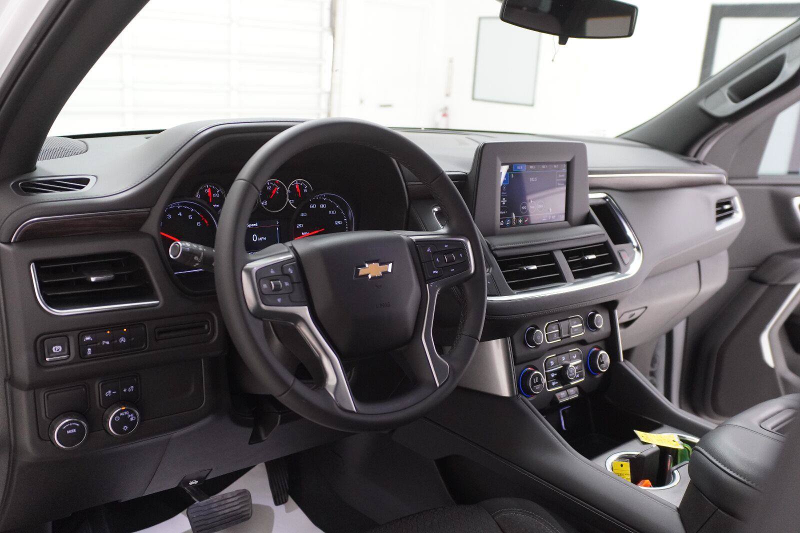Used 2024 Chevrolet Tahoe LS w/ Driver Alert Package RWD image 8