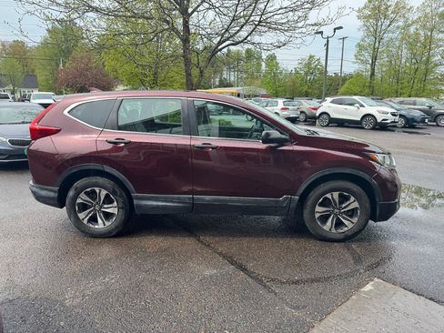 Used 2017 Honda CR-V LX image 6