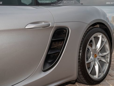 Used 2024 Porsche 718 Cayman image 61