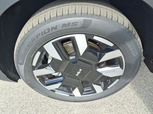 New 2027 Kia Telluride S image 10