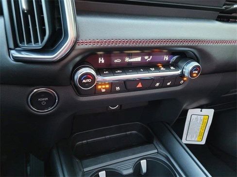 Used 2025 MAZDA CX-50 2.5 Hybrid w/ Weather Package image 11