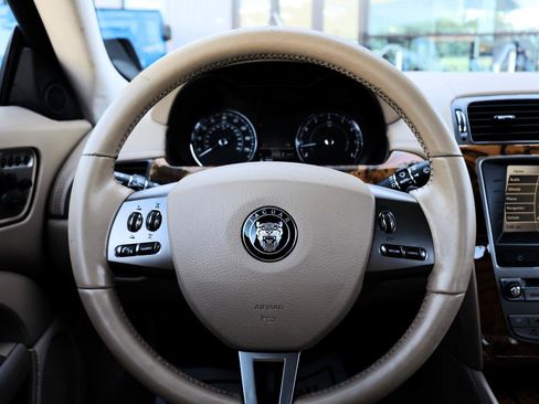 Used 2008 Jaguar XK Convertible image 37