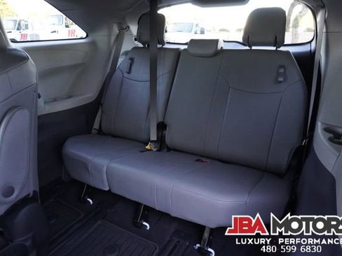 Used 2023 Toyota Sienna XLE image 65