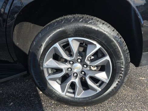 Used 2023 Chevrolet Tahoe LT w/ LT Signature Plus Package image 9