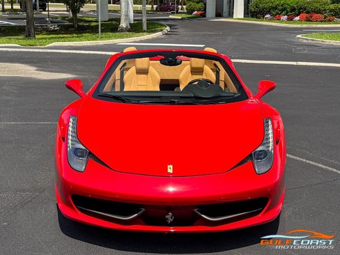 Used 2012 Ferrari 458 Spider RWD image 5