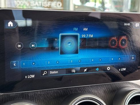 Used 2021 Mercedes-Benz GLC 300 4MATIC image 15