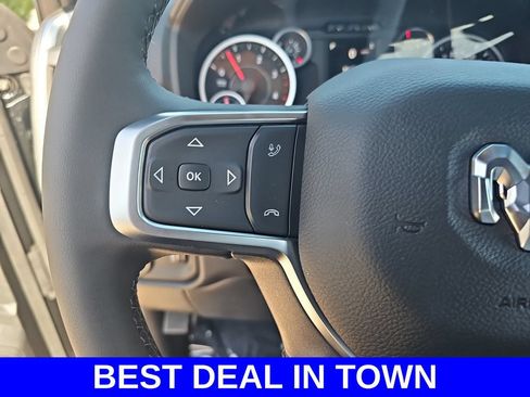 New 2026 RAM 2500 Big Horn AWD/4WD image 16