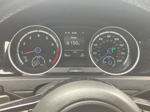 Used 2015 Volkswagen Golf R 4-Door AWD/4WD image 12