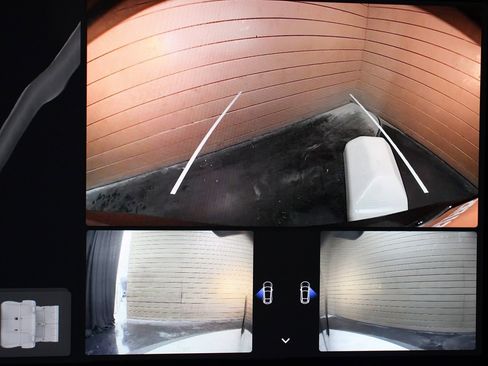 Used 2023 Tesla Model Y Long Range image 20